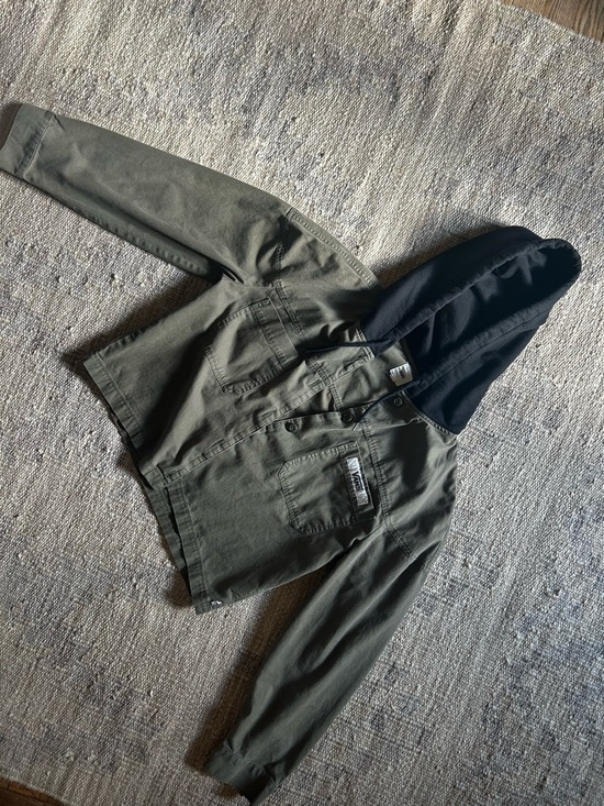 Vans Jackets & Blazers - Vans Olive Green Jacket with Black Hood